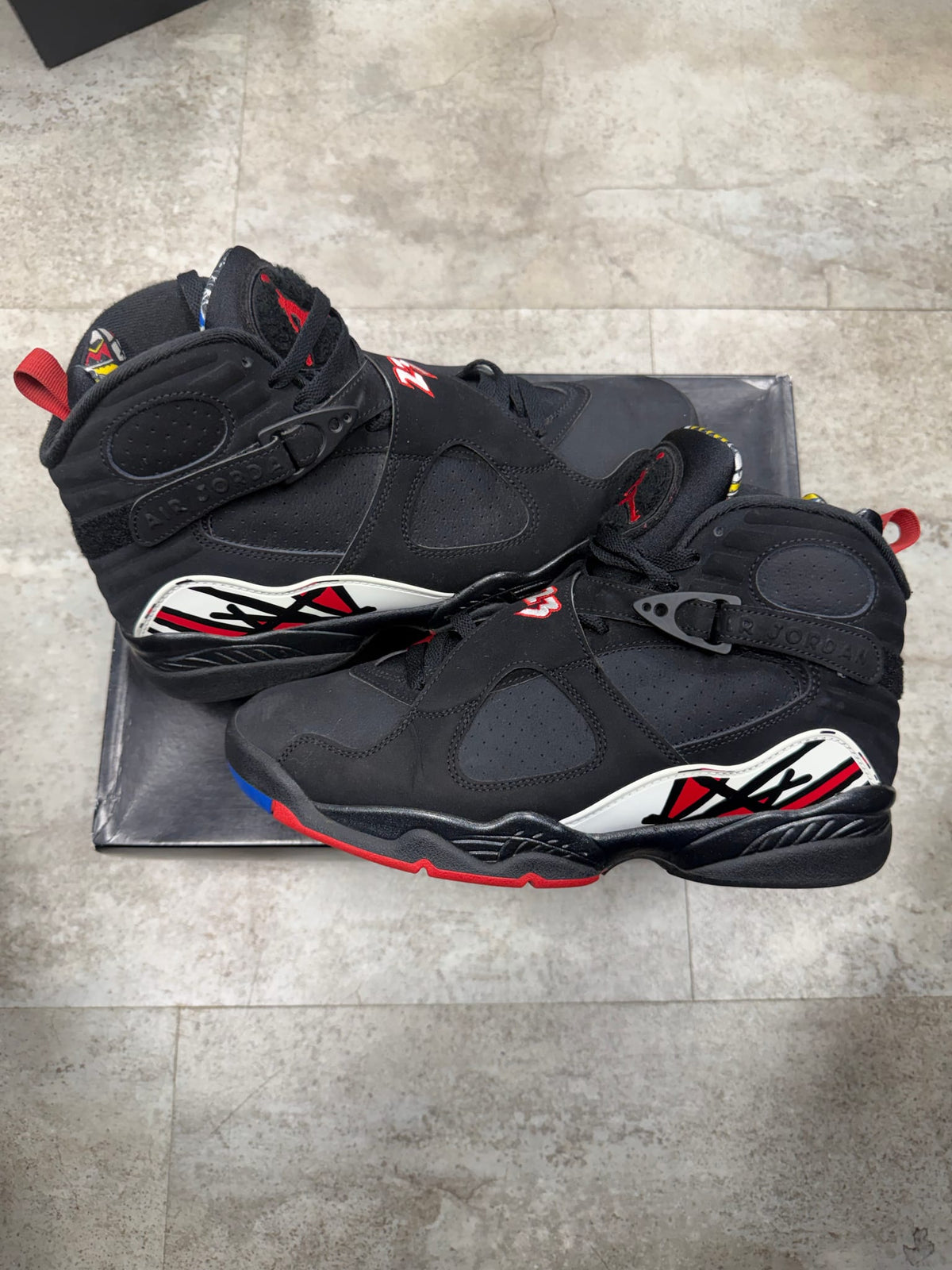 Jordan 8 Retro Playoffs (2023)