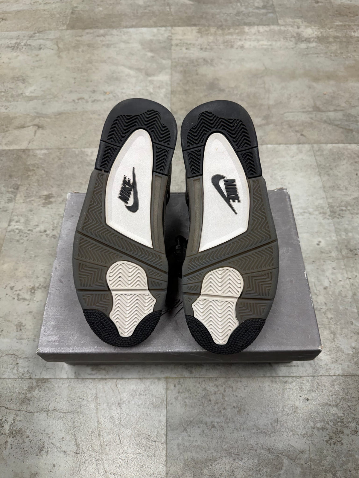Jordan 4 Retro Cave Stone